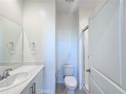 Photo - 2420 E Lincoln Ave