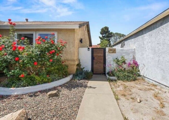 Photo - 2634 Nandina Dr