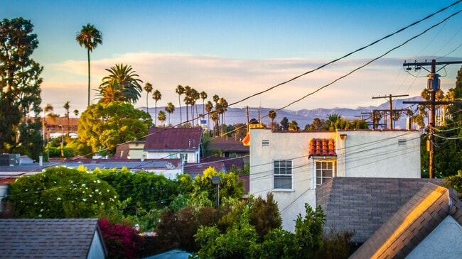 Photo - 5020 Pickford St Unit 5020