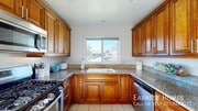 Photo - 11928 Cohasset St House