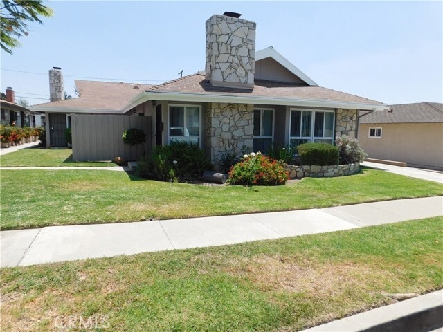 Building Photo - 700 Ridgeway Ln