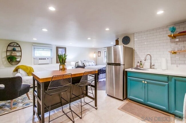 Photo - 5438 Gilbert Dr Unit C