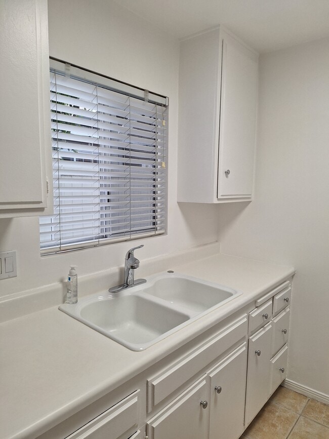 Photo - 48 4th St Unit 48 4th Street