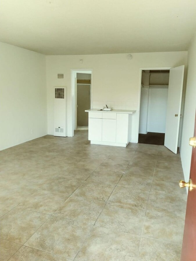 Photo - Studio Apartment available in Panorama City Unit Q