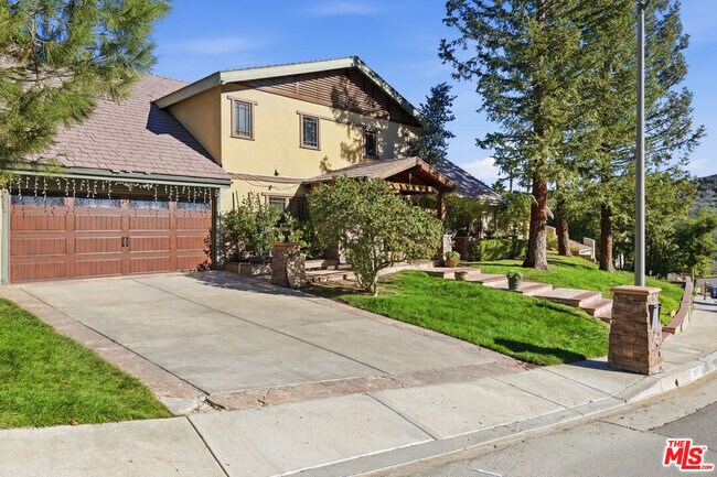 Photo - 3664 Gleneagles Dr