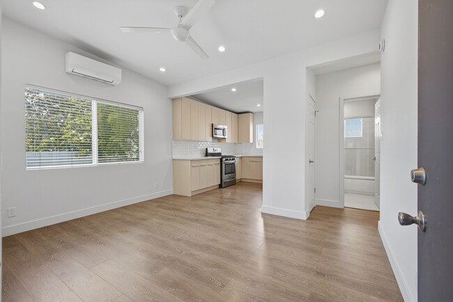 Photo - 3408 Bellevue Ave Unit 3