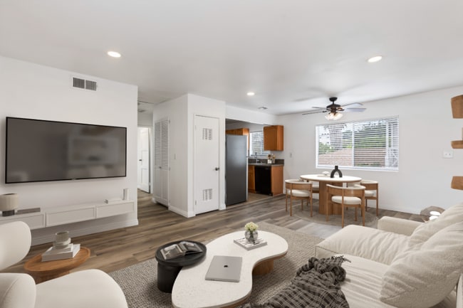 Photo - 11481 Cumpston St Unit 3