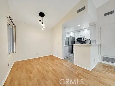 Photo - 3867 Thorncroft Ln