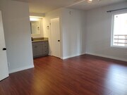 Photo - 10119 Pinewood Ave Unit Condo for Rent