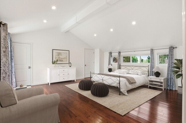 Photo - FALL IN LOVE with a Woodland Hills View
