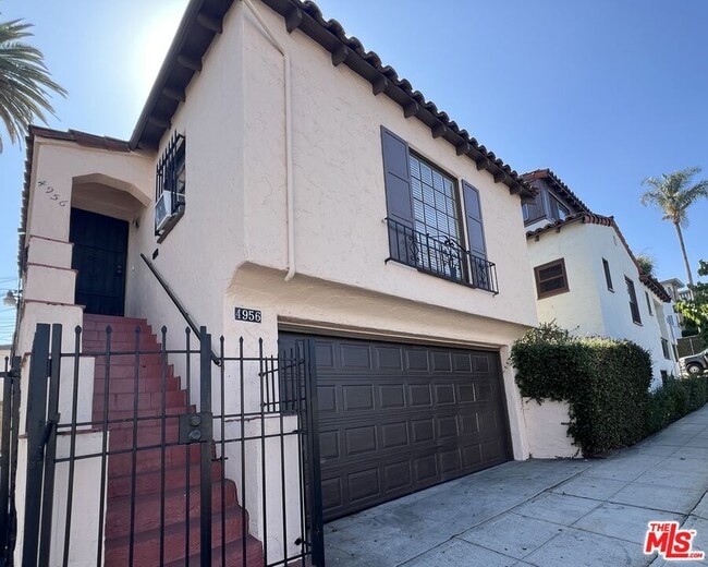 Photo - 4956 S San Vicente Blvd