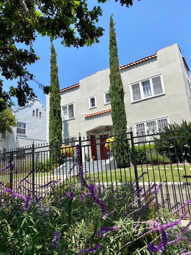 Photo - 162 S Catalina St Apartments Unit 162 S. Catalina Street