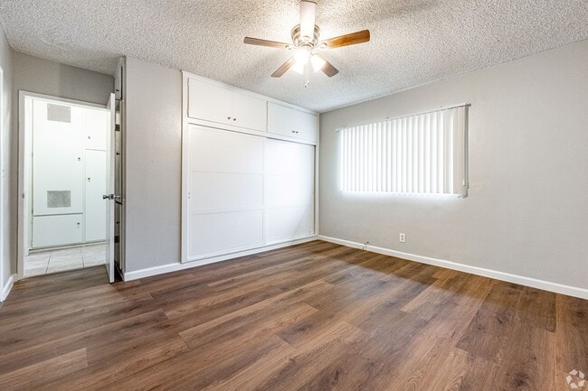 Photo - Rosemead Apartments