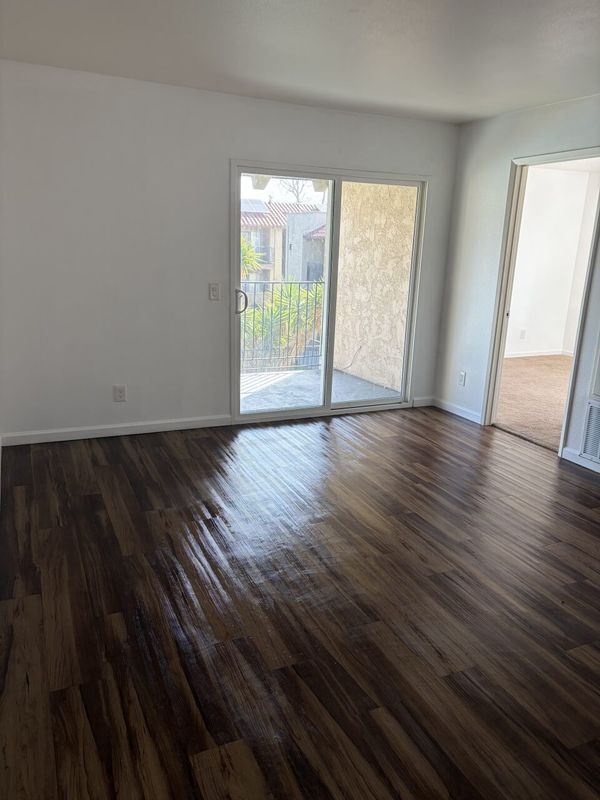 Photo - 2020 Guthrie St N