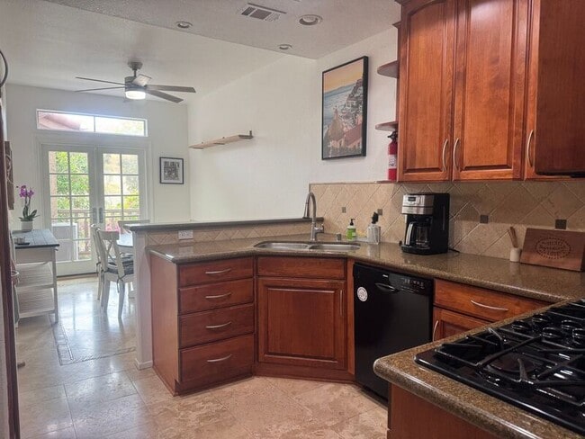 Photo - 3416 Cameo Dr
