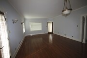 Photo - 640 W 8th St Apartments