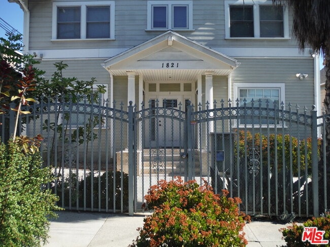 Photo - 1821 W 12th Pl Unit APT #2