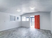 Photo - 2 Bedroom/1 Bathroom - Isla Vista Unit Penthouse - 930 CDS