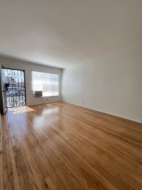 Photo - 10643 Crenshaw Blvd Unit 2