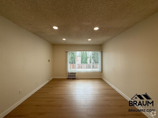 Building Photo - 5461 Kester Ave Rental
