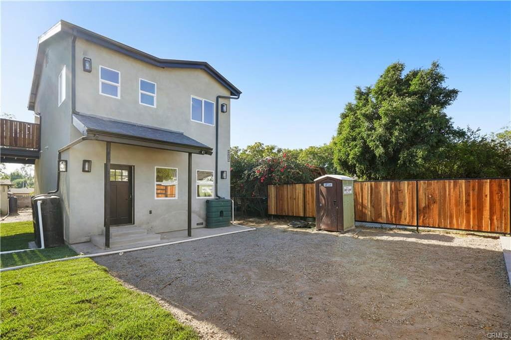 Photo - 11531 Dronfield Ave