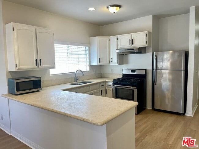 Photo - 3421 Walton Ave