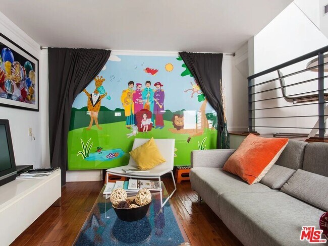 Photo - 8661 Clifton Wy