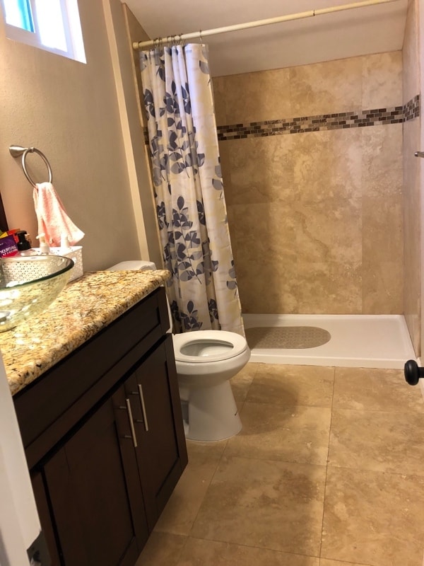 Photo - 520 Manzanita St