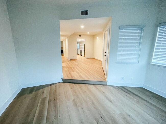 Photo - 204 18th St Unit 204 18th St-1