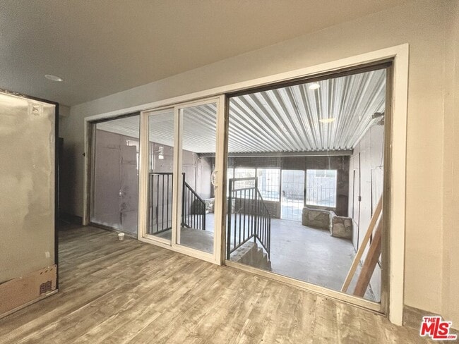 Photo - 1196 W 36th St Unit 1196