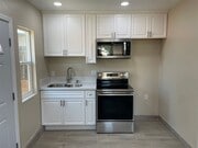 Photo - Cute 1 Bedroom House Unit in Nice Neighborhood! ...