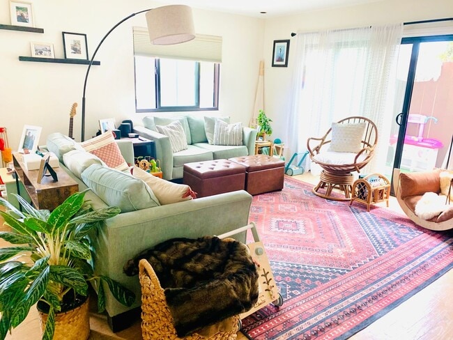 BEAUTIFUL 2BD/2.5BA Condo Available in Nor... - BEAUTIFUL 2BD/2.5BA Condo Available in Nor...