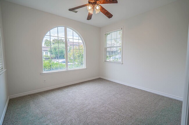 Photo - Westridge 4 Bedroom Home for Rent.