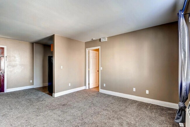 Photo - El Cajon Studio for Rent Unit 16