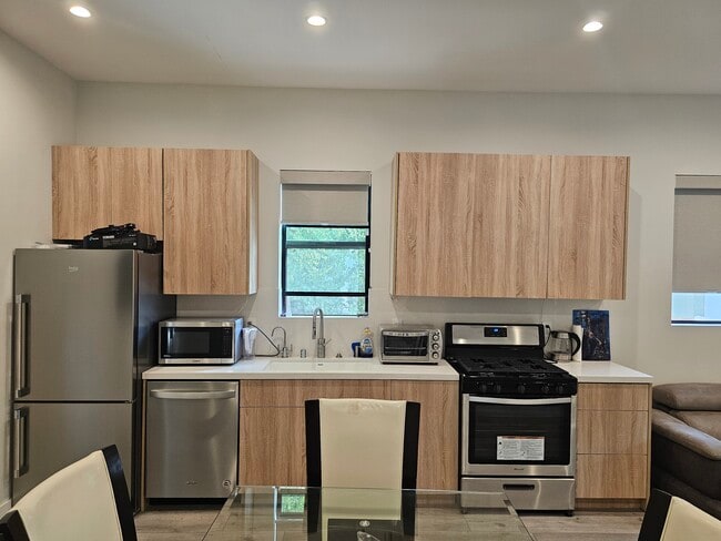 Photo - 4604 Woodley Ave Unit ADU in Encino, CA