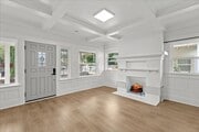 Photo - Fully Renovated 3 Bed 2 Bath Craftsman In ... House