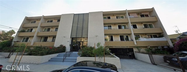 Photo - 336 N Berendo St Unit 213