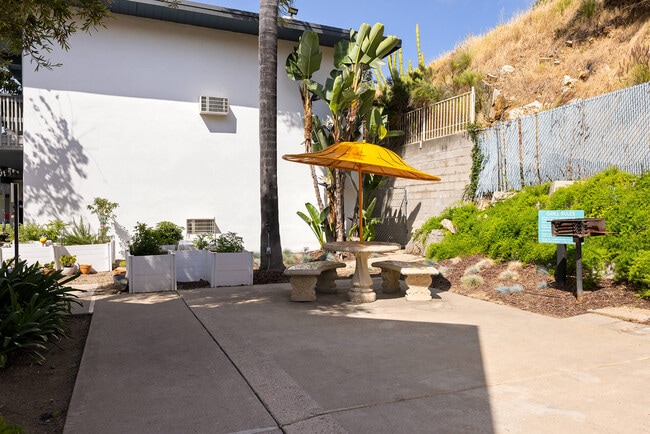 Photo - Valle at Fairway