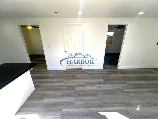 Photo - 2332 Cedar Ave Unit ADU