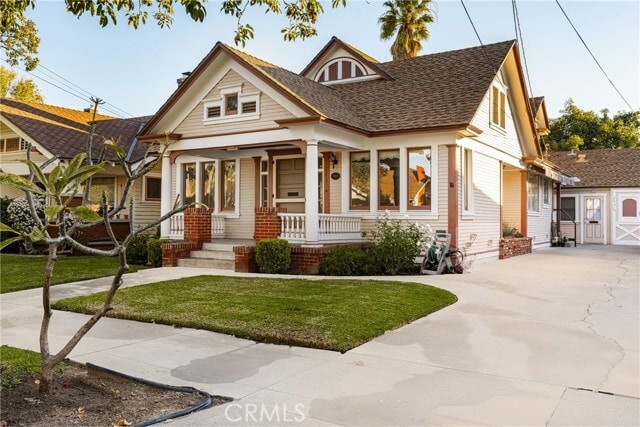 Photo - 243 N Grand St