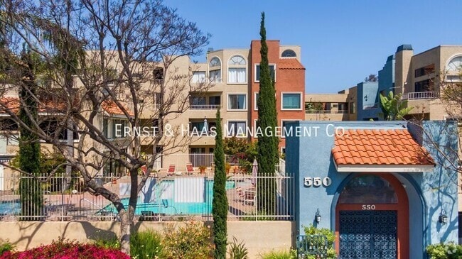 Building Photo - 550 Orange Ave Unit #144 Rental