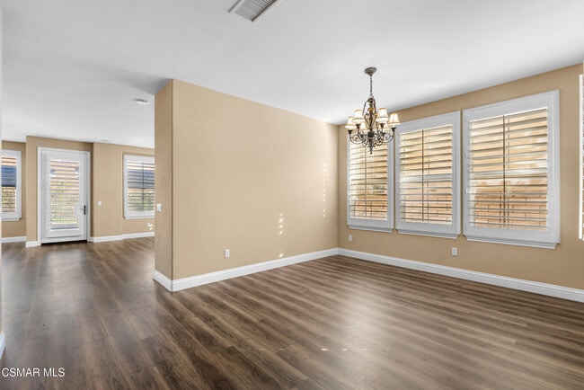 Photo - 3638 Young Wolf Dr