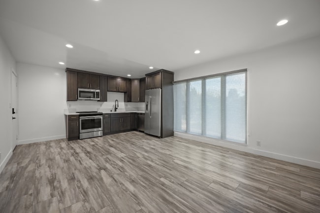 Photo - 451 N Coronado St Unit 4