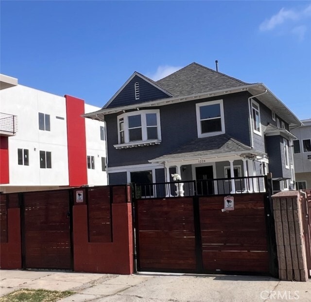 Photo - 1222 W 35th St House