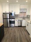 Kitchen - 207 Kelp St Apartments
