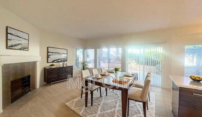 Photo - 2968 Coral St