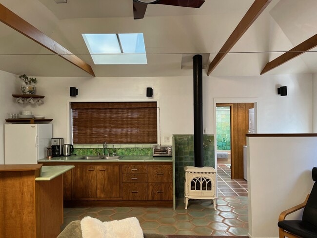 Photo - 840 Basin Dr Unit Guesthouse