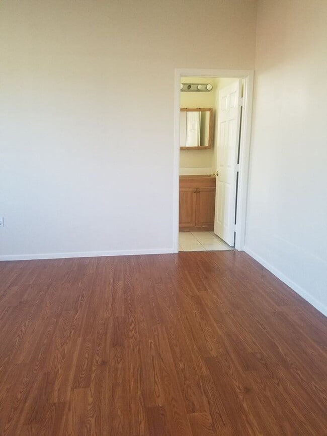 Photo - 11232 Fulmer Dr Unit Fulmer #B