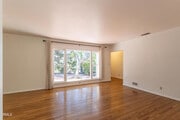 Photo - 1425 Brixton Rd