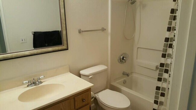 Photo - 3520 Lebon Dr Unit 5221